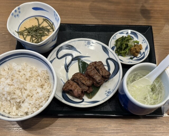 Negishi Yurakucho Ten