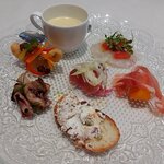リストランテ ラ ソリア - 前菜盛り合わせ（2025.9）