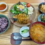 エンターワケ キッチン - 