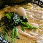 横浜家系ラーメン 有楽家 - 料理写真: