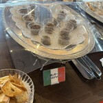 レストラン ヴァロリス - 鶏レバーのクロスティーニ