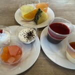 レストラン ヴァロリス - スイーツいろいろ