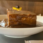 とんかつ喫茶ブタとエスプレッソと 明日香村工場内食堂　ぶたと〇〇と - 料理写真:超ブタカレー　1,500円(税込)   ※この角度が、1番良いな