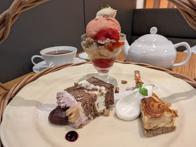 Afternoon Tea Tearoom Kyoto Daimaru Ten photo 2