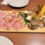 オステリア フルボ - 前菜盛り合わせ