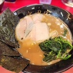 横浜家系ラーメン 宮里家 - 