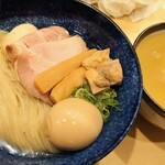 中華そば よしかわ 西荻窪店 - 特製地鶏中華つけそば塩 1400円