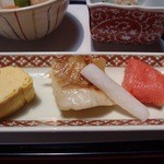 いぶすき 秀水園 - 玉子焼き，焼き魚に明太子