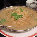 聚福楼 - 漬け白菜とスペアリブ煮込み