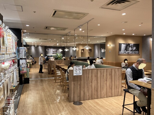 トップス cafe トップス キーズ カフェ 中野サンクォーレ店 （Top's Key's Cafe