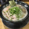 博多一瑞亭 三田店 - 豚骨ラーメン 950円