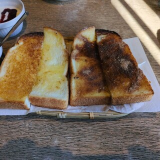 珈琲家比呂野_1