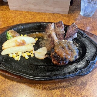 ステーキハウス バッファローハンター_0