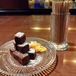 BAR 樽の水 - 生チョコレート