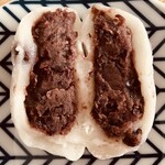 梅花亭 神楽坂本店 - 豆大福　つぶあん