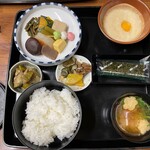 十兵衛食堂 - 名物とろろ定食