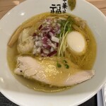鯛塩そば 灯花 KITTE丸の内店 - 