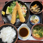 赤城路 - 料理写真:エビフライ定食