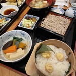 桜井甘精堂 泉石亭 - 細君のは野菜の煮物（われわれは豚の角煮）一茶御膳※野菜の煮物