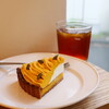 アフターアワーズ - かぼちゃタルト（640円） アイスティー（550円）