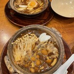 山本屋本店 - ４種のキノコ入りと玉子入り