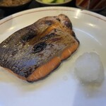 活魚料理ととや - さけの西京焼き
