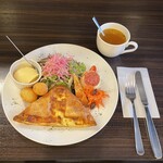 ブラッスリー・コントワール - 鴨ロースと栗のマッシュポテトキッシュ