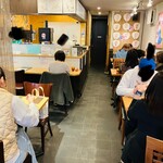 京氷菓 つらら - 店内のようす