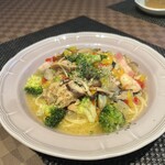 ラ・フーガ - おまかせ賄いのスパゲッティペペロンチーノ