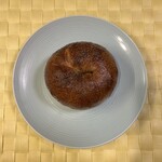 m.3546 BAKERS - レモンクリームチーズベーグル。