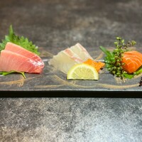 本日のお刺身盛り合わせ(1名様盛り）