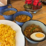ネパールカレー 奈央屋 - 