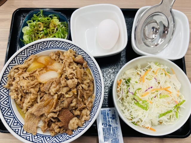 吉野家 弘前中央通り店 &ndash; 牛丼専門店 | 弘前市の人気牛丼チェーン