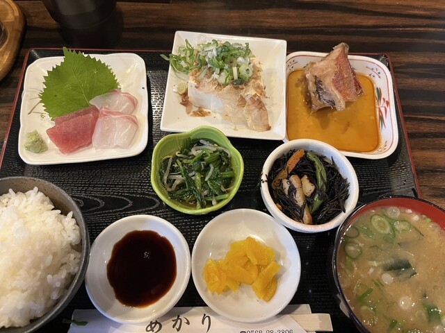 Oshokuji Dokoro Akari