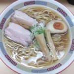 煮干鰮らーめん 圓 - 再訪「煮干ラーメン(720円)」！　何度きても嬉しい♪