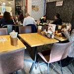 リゾートレストラン ホーチミン - 店内