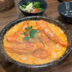 本格石焼き生パスタのお店 motti-pasta - 海老三昧！三種海老の濃旨トマトクリームソース