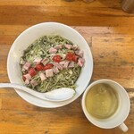 極汁美麺 umami - 地鶏白湯スープのジェノベーゼ和えつけ麺・250g（1600円）