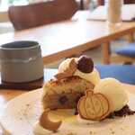 ハナツムリ - 【2025.10】栗の焼き込みタルト(税込748円)