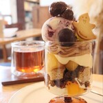 ハナツムリ - 【2025.10】秋のモンブランパフェ(税込1,210円)