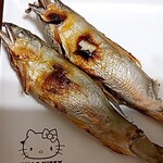 道の駅 関川 あいさい市 - 15から16センチの子持ち鮎のしおやき