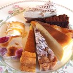 ワゴンデザートの全部盛り