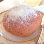 オーベルジュ・ジャルダン - 自家製パン