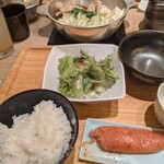 博多もつ鍋やまや食堂 ららぽーとTOKYOBAY店 - やまやのもつ鍋膳