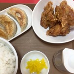 手作り餃子　康 - 餃子・唐揚げ定食（大ライス）
