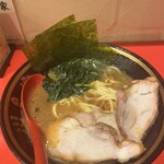 横濱家系ラーメン 裏川島家 - 