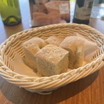 リストランテ フィッシュボーン - フォカッチャ