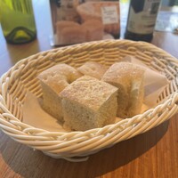 リストランテ フィッシュボーン - フォカッチャ