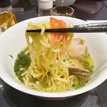 Japanese Soba Noodles 蔦 - 紅生姜と麺