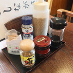 やぶ重 - 卓上調味料